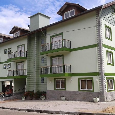 Hotel Carpevita Канела Екстериор снимка